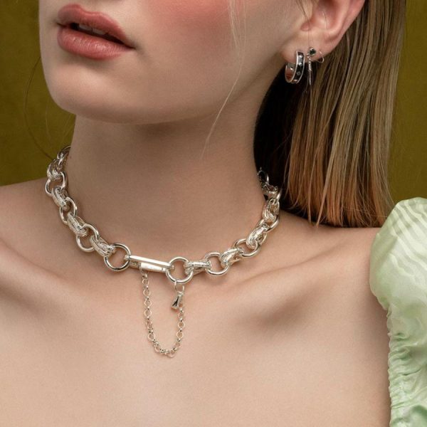 Clarise. Ornate Cross Link Chain Collar Jewellery