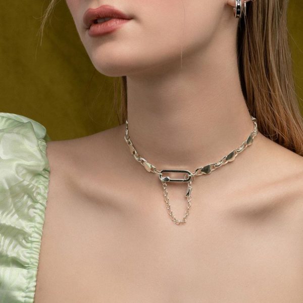 Love Hurts. Heart Chain Collar Chokers & Collars