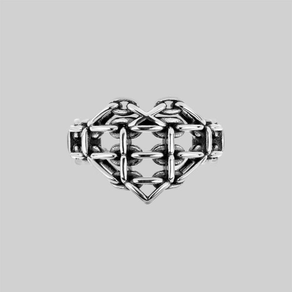 The Supreme Heart Chain Ring Jewellery